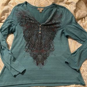 Live and Let Live long sleeved top sz Lg